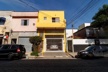 Casa para alugar com 75m², 2 quartos e sem vagaFachada