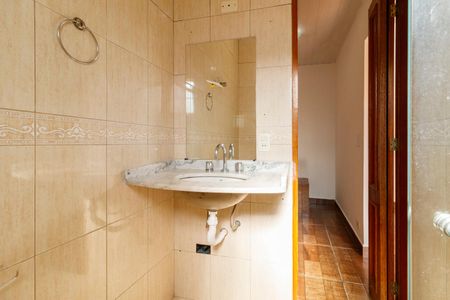 Casa para alugar com 75m², 2 quartos e sem vagaBanheiro da Suíte