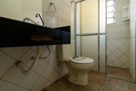 Casa para alugar com 75m², 2 quartos e sem vagaBanheiro