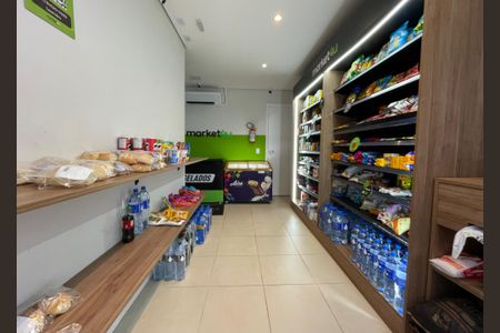 Apartamento para alugar com 26m², 1 quarto e sem vagaMercadinhos 