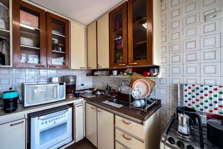 Apartamento à venda com 67m², 2 quartos e 1 vagaCozinha