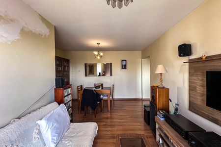 Apartamento à venda com 67m², 2 quartos e 1 vagaSala