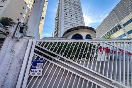 Apartamento à venda com 67m², 2 quartos e 1 vagaFachada