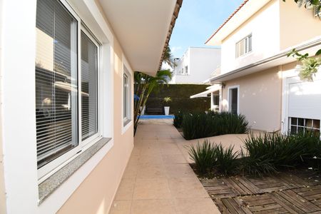 Casa de condomínio à venda com 280m², 5 quartos e 5 vagasÁrea externa 