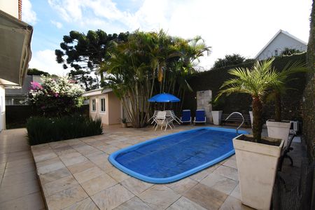 Casa de condomínio à venda com 280m², 5 quartos e 5 vagasÁrea externa com Piscina