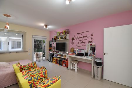 Casa de condomínio à venda com 280m², 5 quartos e 5 vagasSuíte 3