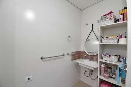 Casa de condomínio à venda com 280m², 5 quartos e 5 vagasBanheiro da Suíte 3