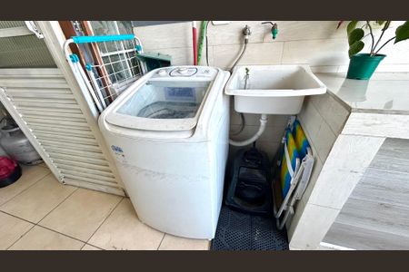 Casa para alugar com 50m², 1 quarto e sem vagaÁrea de Serviço