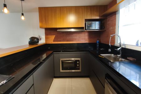Apartamento à venda com 150m², 2 quartos e 1 vagaCozinha