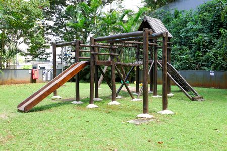 Apartamento à venda com 86m², 3 quartos e 2 vagasÁrea comum - Playground