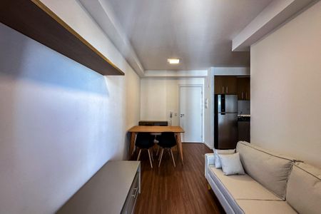Sala de apartamento para alugar com 2 quartos, 50m² em Quarta Parada, São Paulo