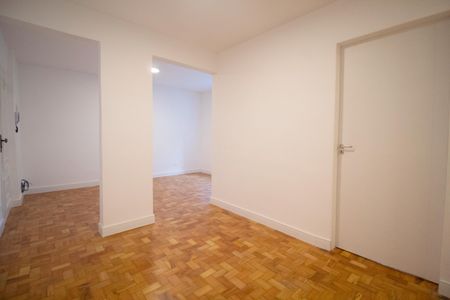 Apartamento para alugar com 3 quartos, 66m² em Alto de Pinheiros, São Paulo
