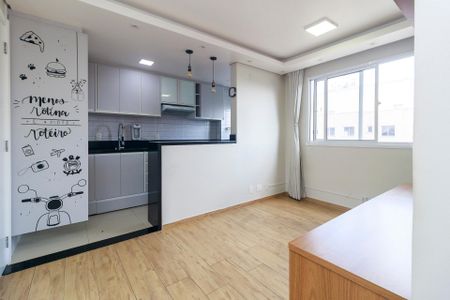 Apartamento para alugar com 40m², 2 quartos e 1 vagaSala