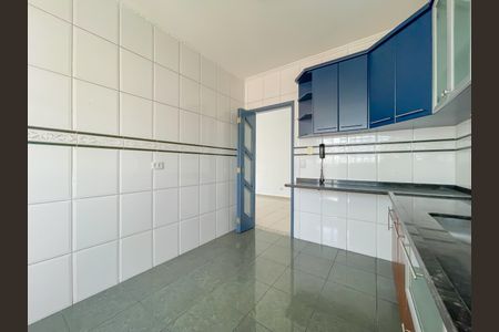 Apartamento para alugar com 67m², 2 quartos e 1 vagaCozinha