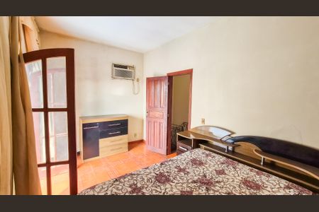 Casa à venda com 1805m², 2 quartos e 1 vagaQuarto 1 Segundo andar 