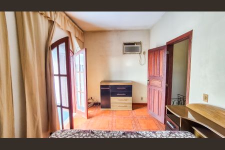 Casa à venda com 1805m², 2 quartos e 1 vagaQuarto 1 Segundo andar 