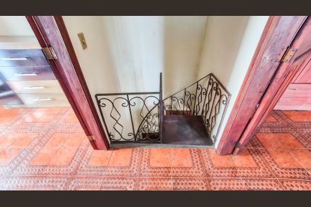 Casa à venda com 1805m², 2 quartos e 1 vagaAcesso ao Segundo andar 