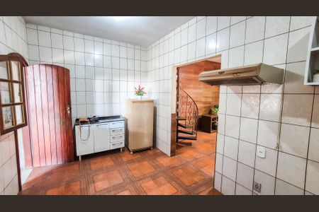 Casa à venda com 1805m², 2 quartos e 1 vagaCozinha 