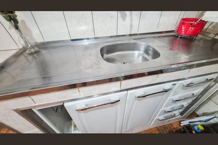 Casa à venda com 1805m², 2 quartos e 1 vagaCozinha 