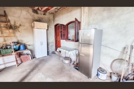 Casa à venda com 1805m², 2 quartos e 1 vagaÁrea de Serviço