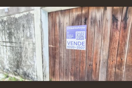 Casa à venda com 1805m², 2 quartos e 1 vagaPlaquinha 