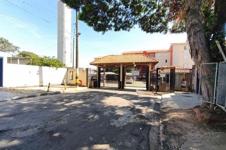 Apartamento para alugar com 70m², 3 quartos e 1 vagaFachada do Condomínio