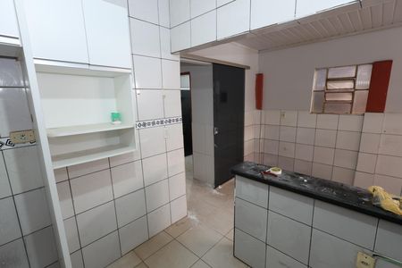 Cozinha de casa à venda com 2 quartos, 150m² em Loteamento Goiania Viva, Goiânia