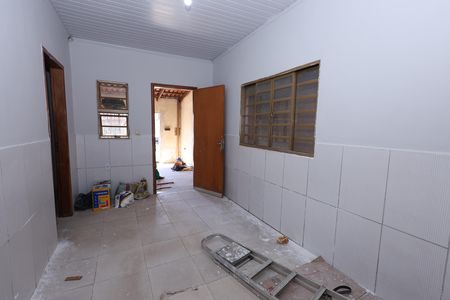 Sala de casa à venda com 2 quartos, 150m² em Loteamento Goiania Viva, Goiânia
