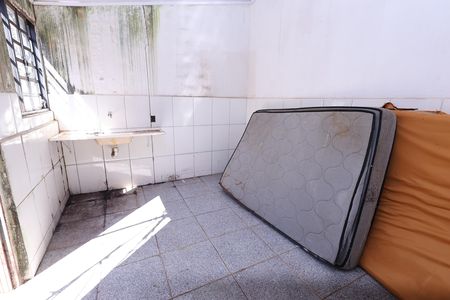 Comodo Externo de casa à venda com 2 quartos, 150m² em Loteamento Goiania Viva, Goiânia
