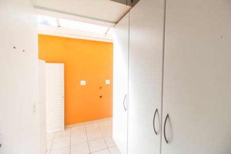 Casa de condomínio para alugar com 260m², 3 quartos e 2 vagas Casa de condomínio para alugar com 260m², 3 quartos e 2 vagasÁrea de Serviço