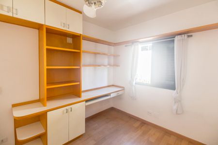Casa de condomínio para alugar com 260m², 3 quartos e 2 vagas Casa de condomínio para alugar com 260m², 3 quartos e 2 vagasQuarto 2