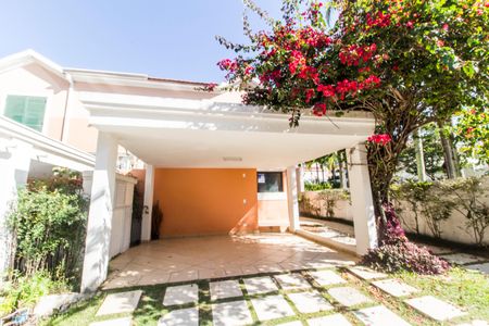 Casa de condomínio para alugar com 260m², 3 quartos e 2 vagas Casa de condomínio para alugar com 260m², 3 quartos e 2 vagasGaragem