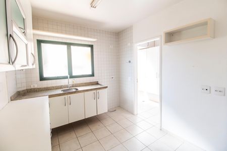 Casa de condomínio para alugar com 260m², 3 quartos e 2 vagas Casa de condomínio para alugar com 260m², 3 quartos e 2 vagasCozinha