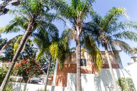 Casa de condomínio para alugar com 260m², 3 quartos e 2 vagas Casa de condomínio para alugar com 260m², 3 quartos e 2 vagasVista da Rua
