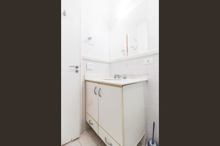 Casa de condomínio para alugar com 260m², 3 quartos e 2 vagas Casa de condomínio para alugar com 260m², 3 quartos e 2 vagasBanheiro 2