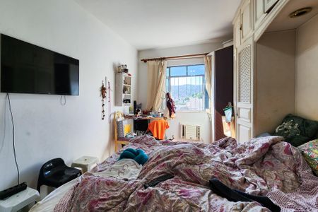 Apartamento à venda com 83m², 2 quartos e 1 vagaSuíte 