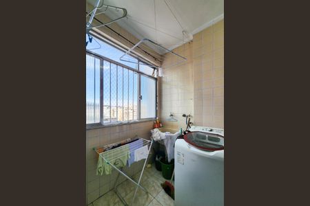 Apartamento à venda com 83m², 2 quartos e 1 vagaÁrea de Serviço 