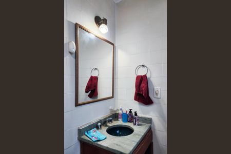 Apartamento à venda com 83m², 2 quartos e 1 vagaBanheiro Social 