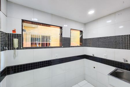 Apartamento para alugar com 55m², 2 quartos e sem vaga Apartamento para alugar com 55m², 2 quartos e sem vagaCozinha