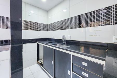 Apartamento para alugar com 55m², 2 quartos e sem vaga Apartamento para alugar com 55m², 2 quartos e sem vagaCozinha