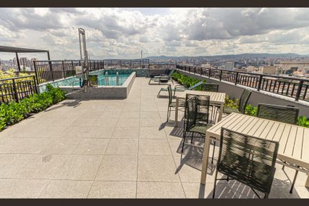 Apartamento à venda com 47m², 2 quartos e sem vagaÁrea comum - Piscina