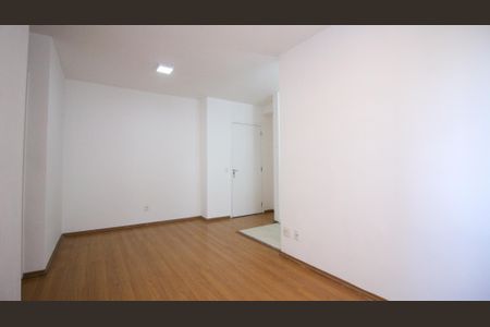 Sala de apartamento para alugar com 2 quartos, 45m² em Jardim Ibitirama, São Paulo