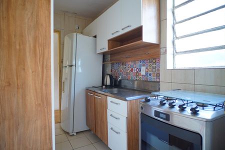 Cozinha  de apartamento para alugar com 1 quarto, 48m² em Agronomia, Porto Alegre