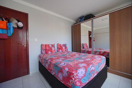 Casa para alugar com 200m², 2 quartos e 2 vagasQuarto 2