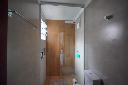 Casa para alugar com 200m², 2 quartos e 2 vagasBanheiro