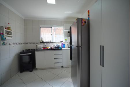 Cozinha de casa para alugar com 2 quartos, 200m² em Forquilhas, São José