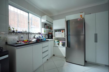 Cozinha de casa para alugar com 2 quartos, 200m² em Forquilhas, São José