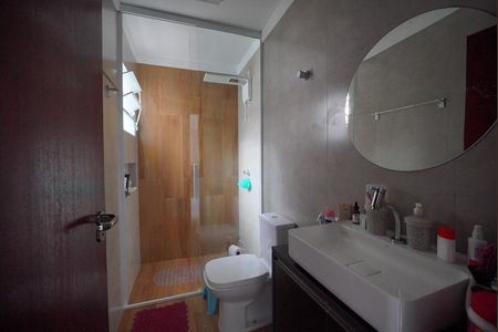 Casa para alugar com 200m², 2 quartos e 2 vagasBanheiro