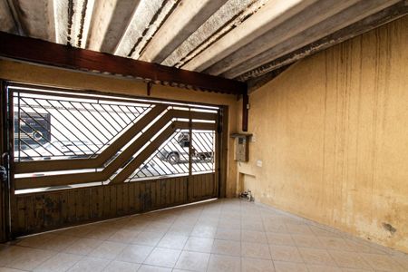 Casa à venda com 140m², 3 quartos e 2 vagas Casa à venda com 140m², 3 quartos e 2 vagasGaragem