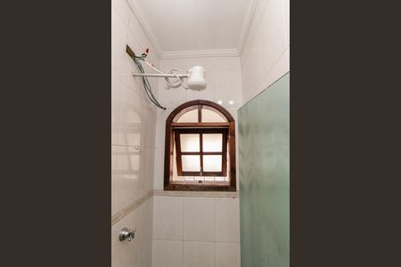 Casa à venda com 140m², 3 quartos e 2 vagas Casa à venda com 140m², 3 quartos e 2 vagasBanheiro